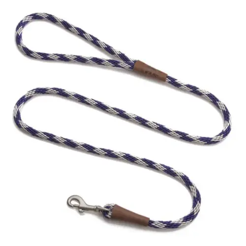 Durable Mendota Amethyst dog lead with secure clasp and soft handle; strong yet comfortable for daily walks, training, and outdoor adventures with dogs.